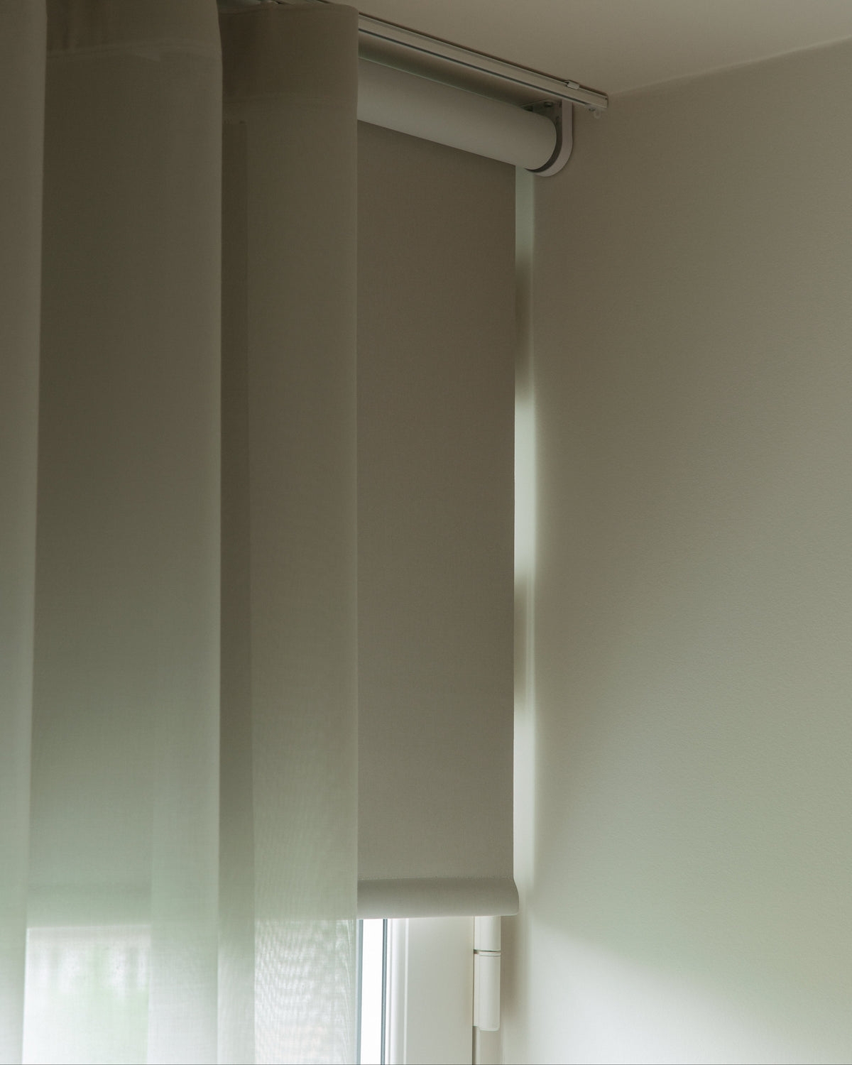 ROLLER BLINDS