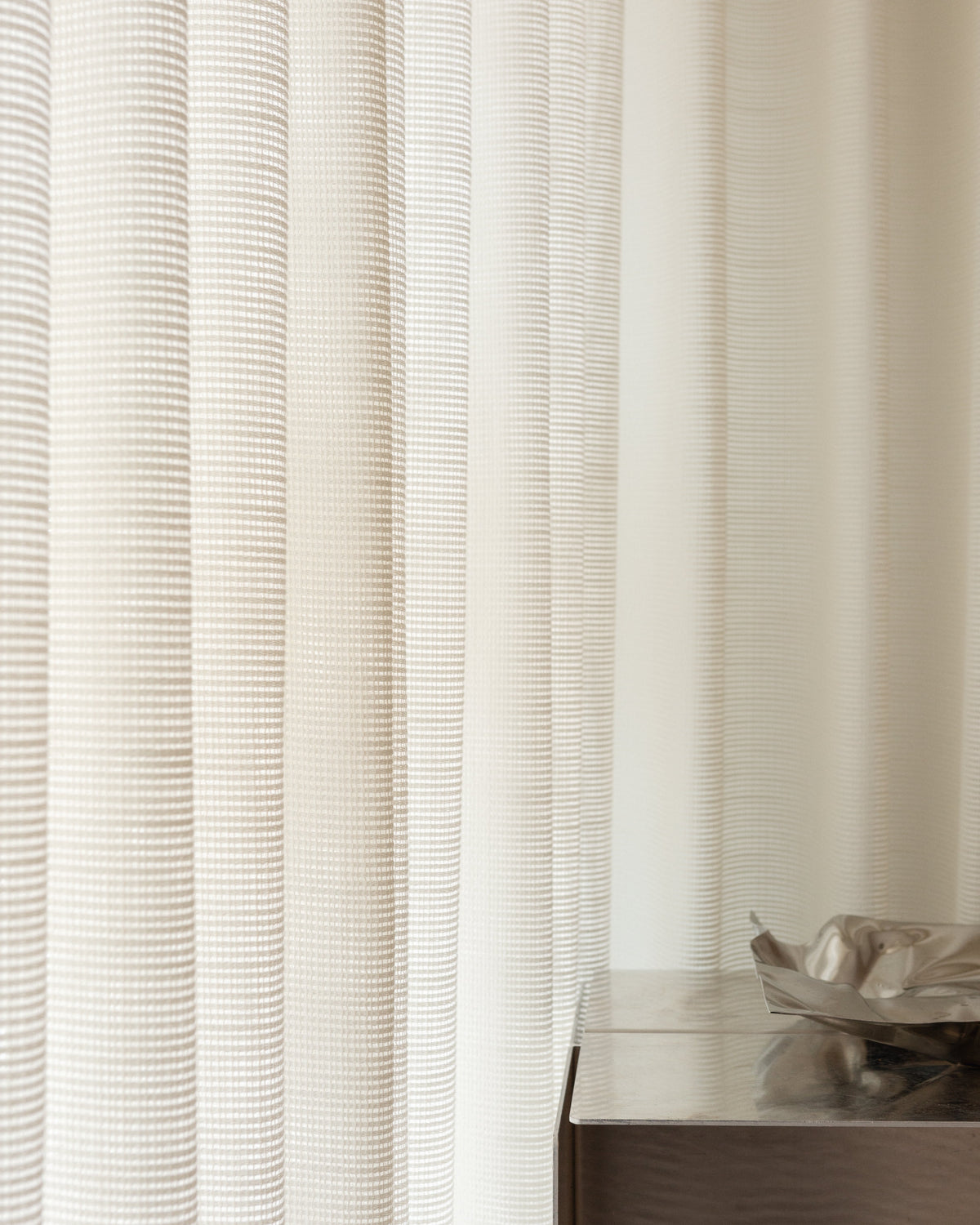 NATUREL NET - graphic & elegant