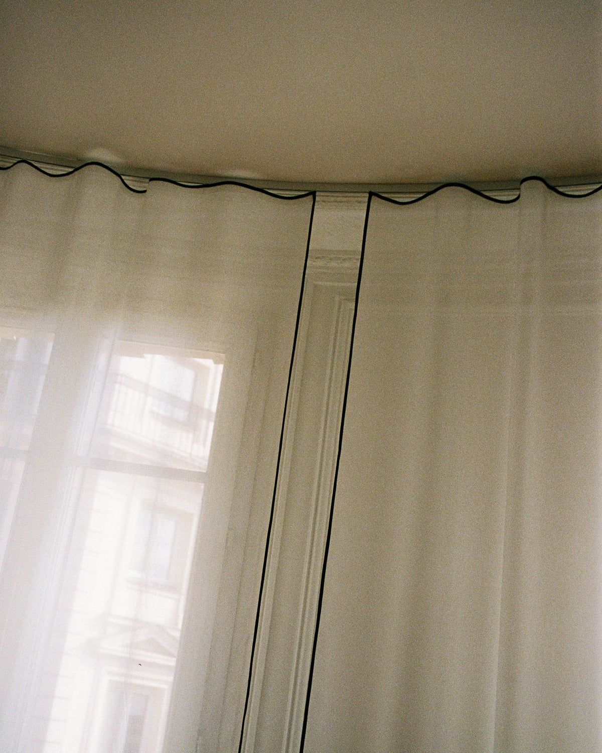 FRAME CURTAIN - design by Ana Kraš